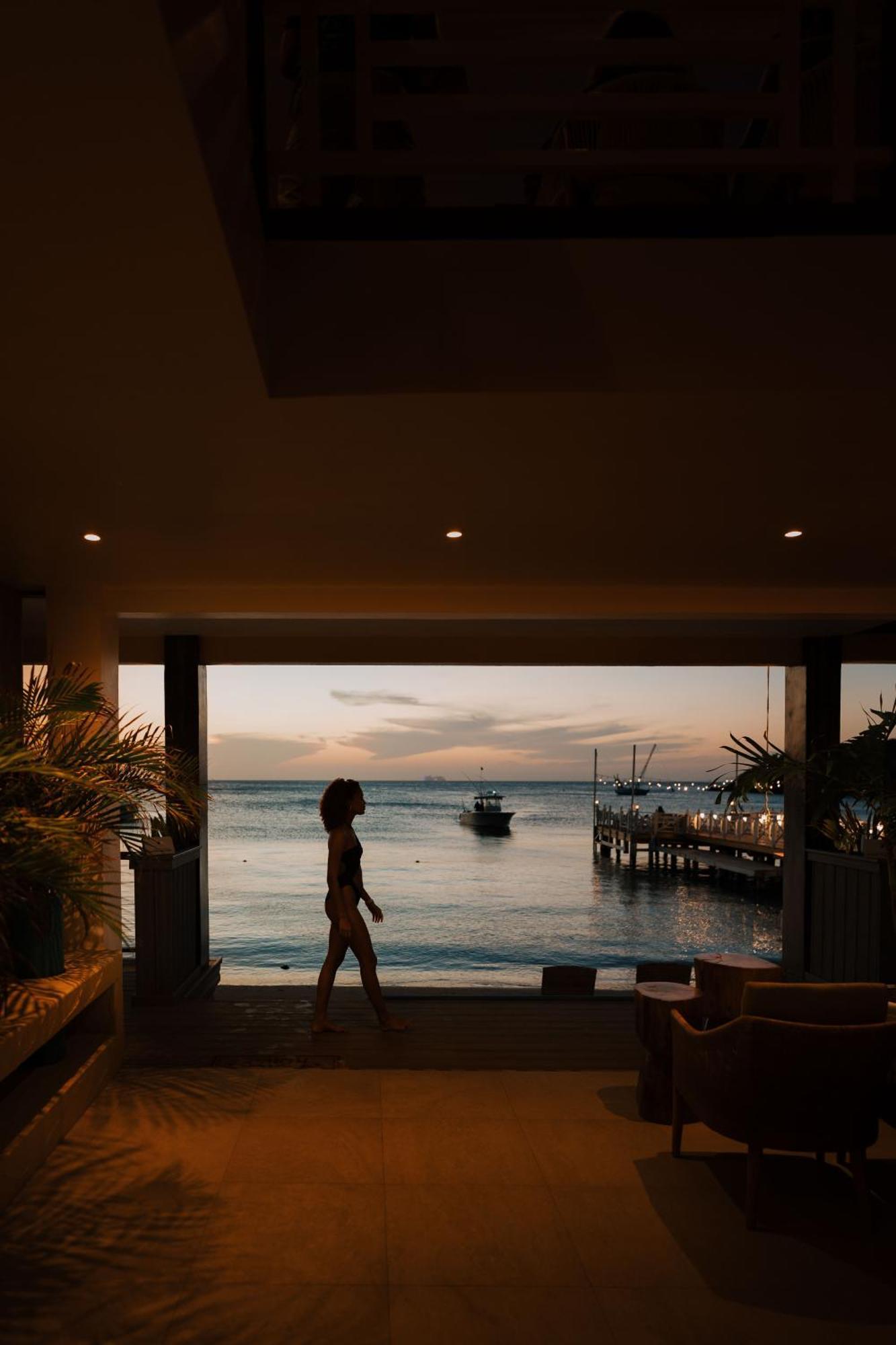 The Beach House Boutique Hotel 웨스트 엔드 외부 사진
