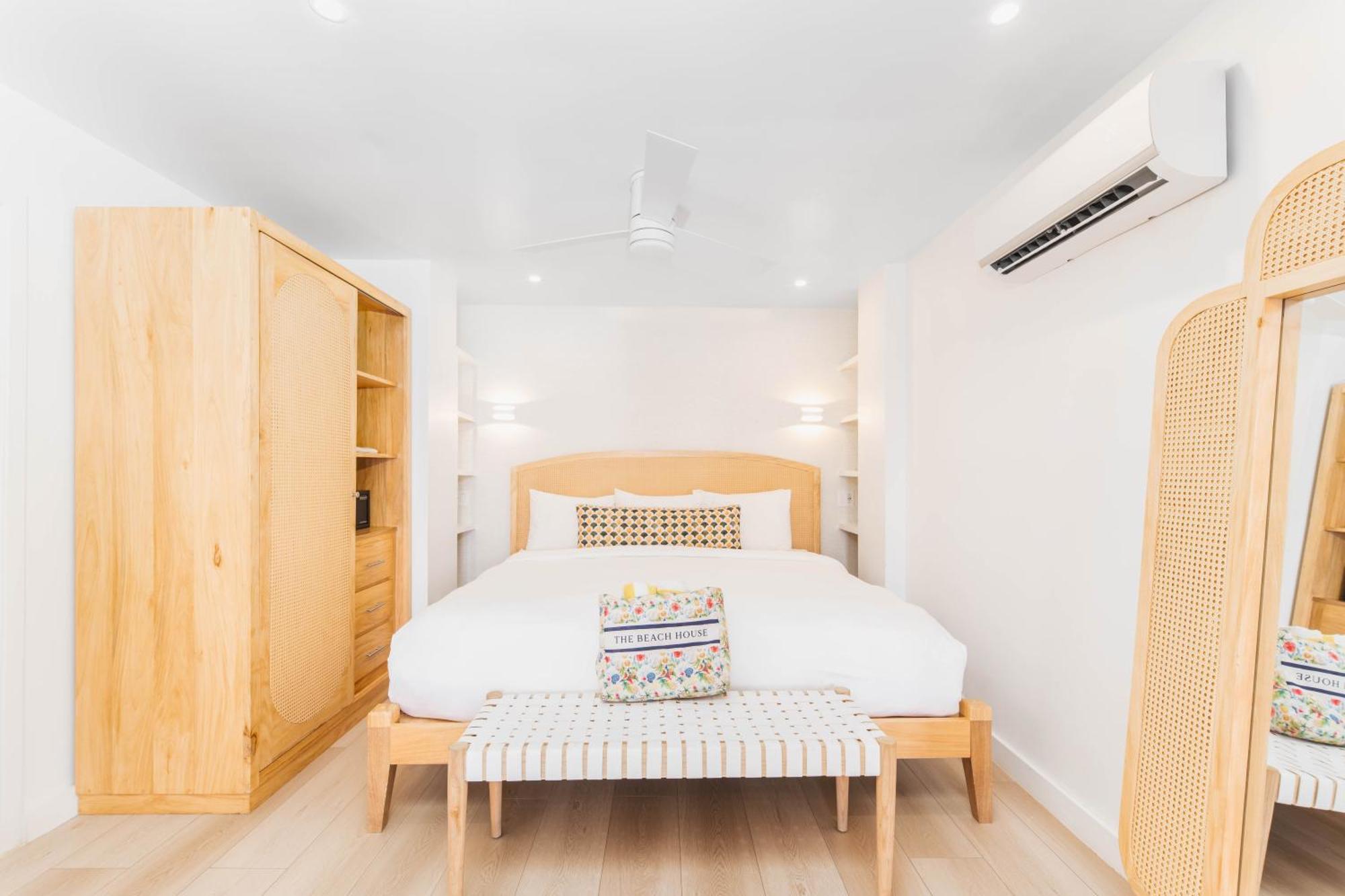 The Beach House Boutique Hotel 웨스트 엔드 외부 사진