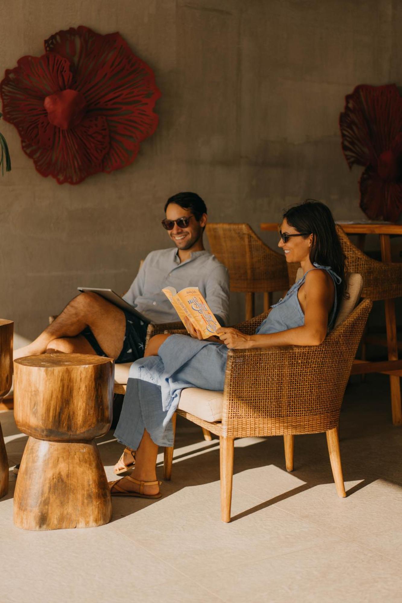 The Beach House Boutique Hotel 웨스트 엔드 외부 사진